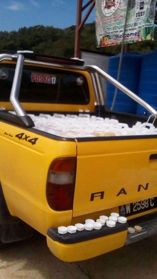 ORGANIC FERTILIZER PICKUP PAPAR FARM 18 MARCH 2017 ORGANIC FERTILIZER PICKUP PAPAR FARM 18 MARCH 2017