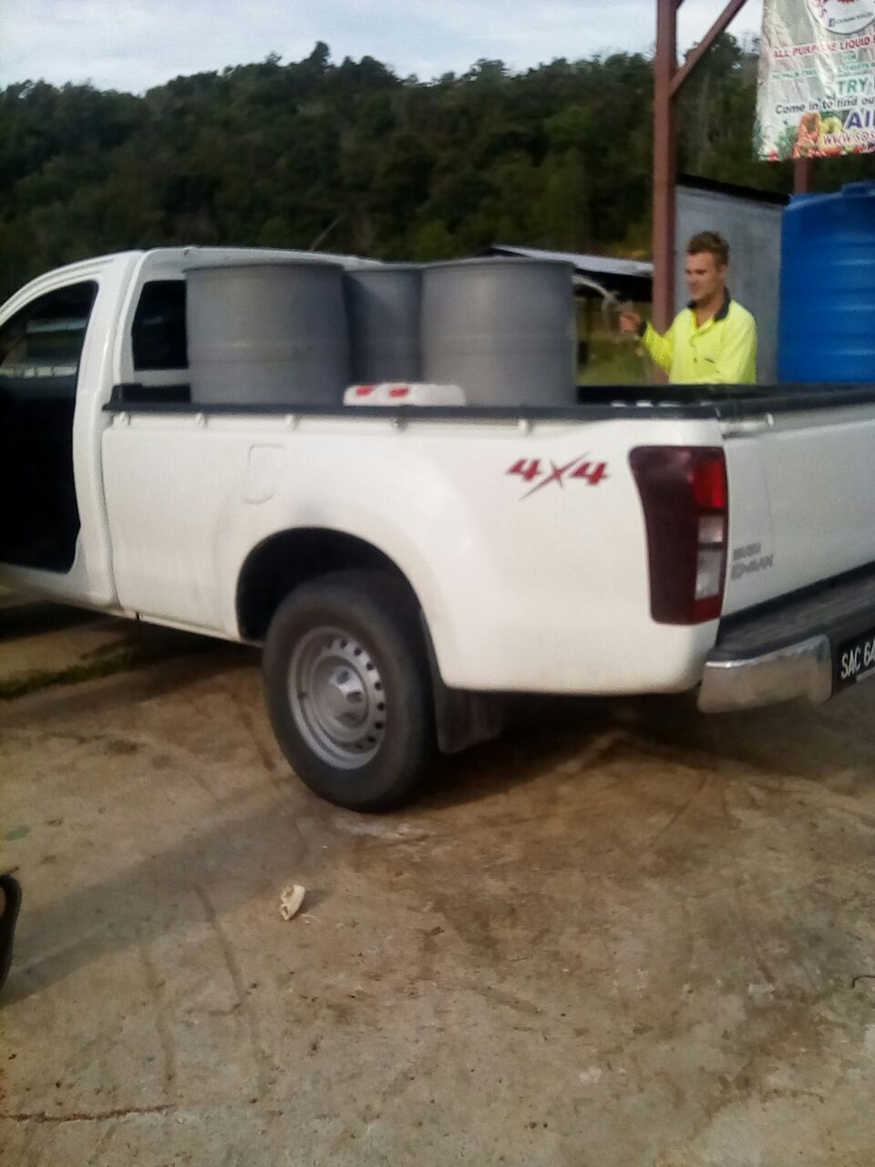 ORGANIC FERTILIZER PICKUP , PAPAR SABAH – 18 MARCH 2017 ORGANIC FERTILIZER PICKUP , PAPAR SABAH – 18 MARCH 2017