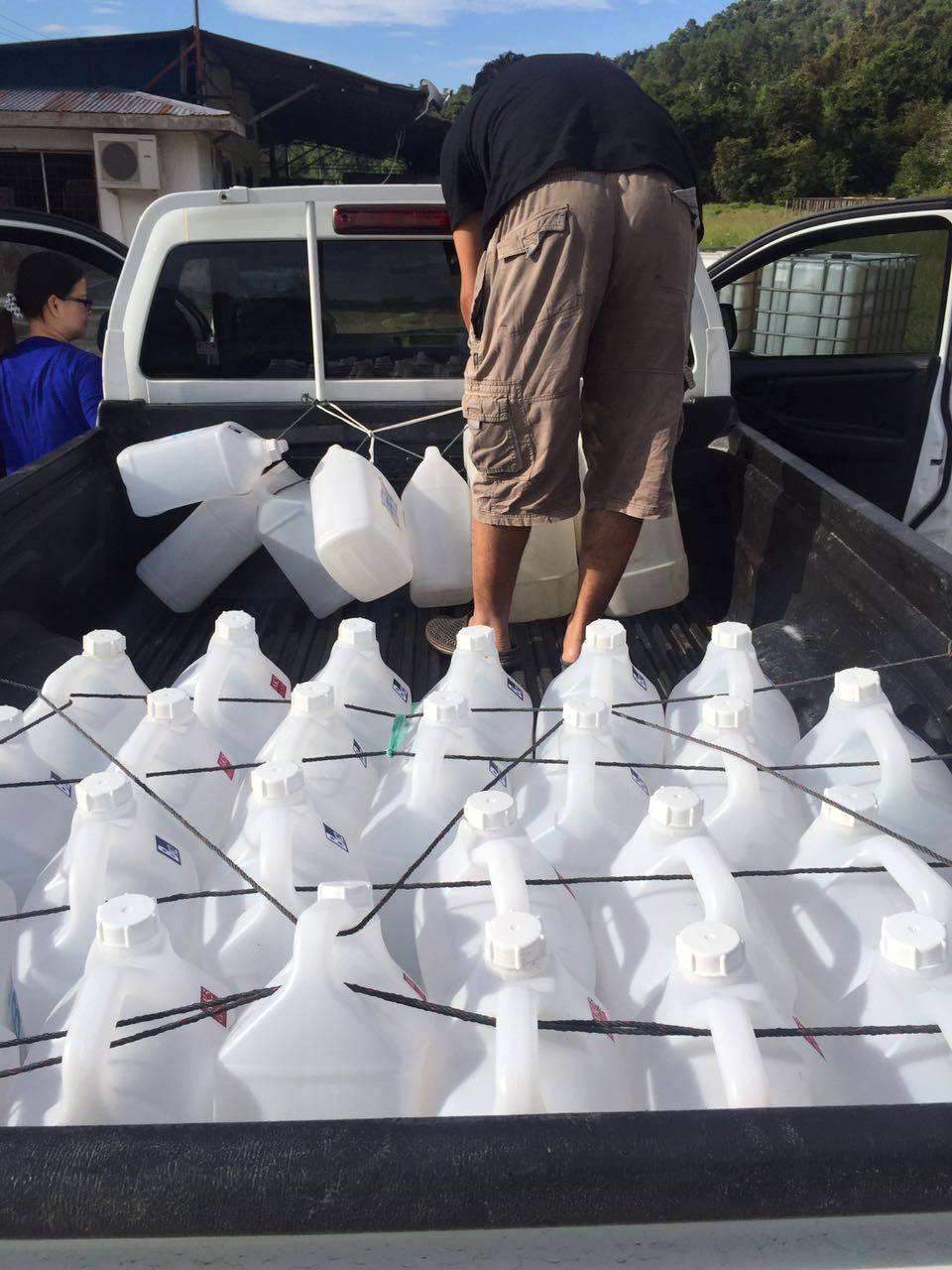 ORGANIC FERTILIZER PICKUP , PAPAR SABAH – 18 MARCH 2017 ORGANIC FERTILIZER PICKUP , PAPAR SABAH – 18 MARCH 2017