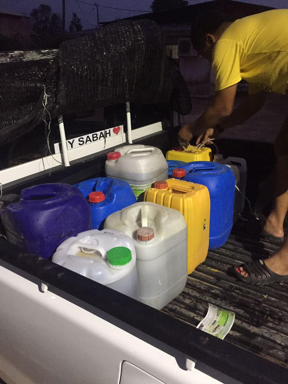 ORGANIC FERTILIZER PICKUP , 10 MARCH 2017 – PAPAR DISTRIBUTION CENTER ORGANIC FERTILIZER PICKUP , 10 MARCH 2017 – PAPAR DISTRIBUTION CENTER